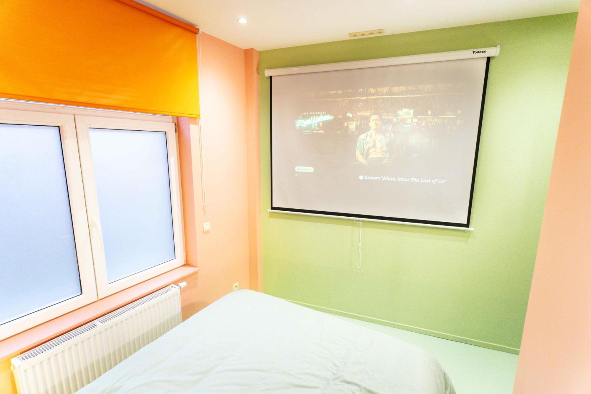 Capsule Flower - Balneo - Cinema - Billard - Nintendo Switch - Mons Centre Экстерьер фото
