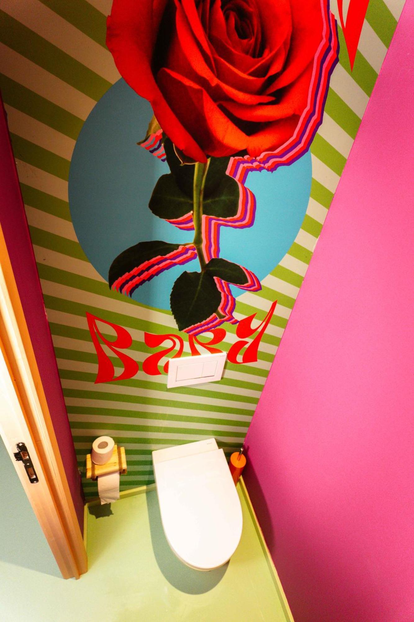 Capsule Flower - Balneo - Cinema - Billard - Nintendo Switch - Mons Centre Экстерьер фото
